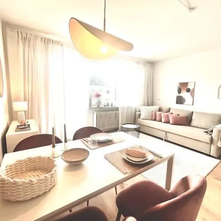 Ad Apartment